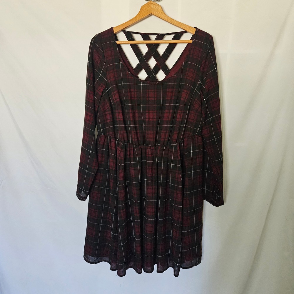 Torrid Crossback Burgundy and Black Plaid Skater Dress sz 1x